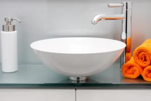 Freistehendes Waschbecken